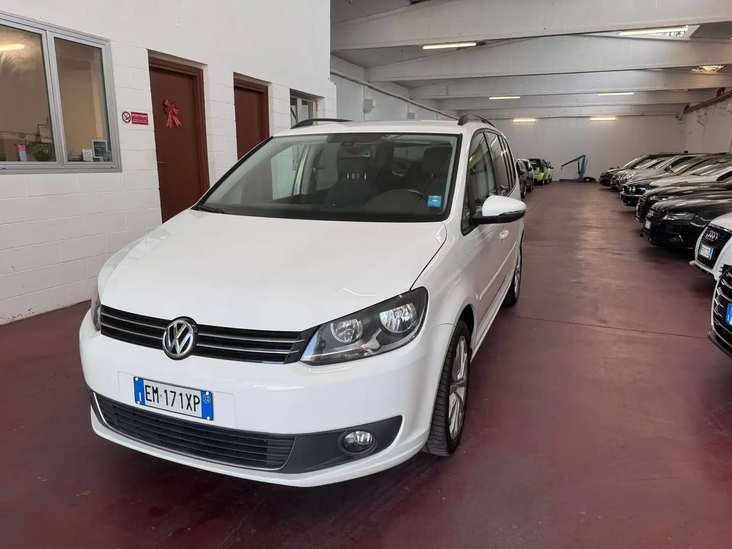Volkswagen Touran Touran II 2010 1.6 tdi Comfortline dsg Bianco - 1