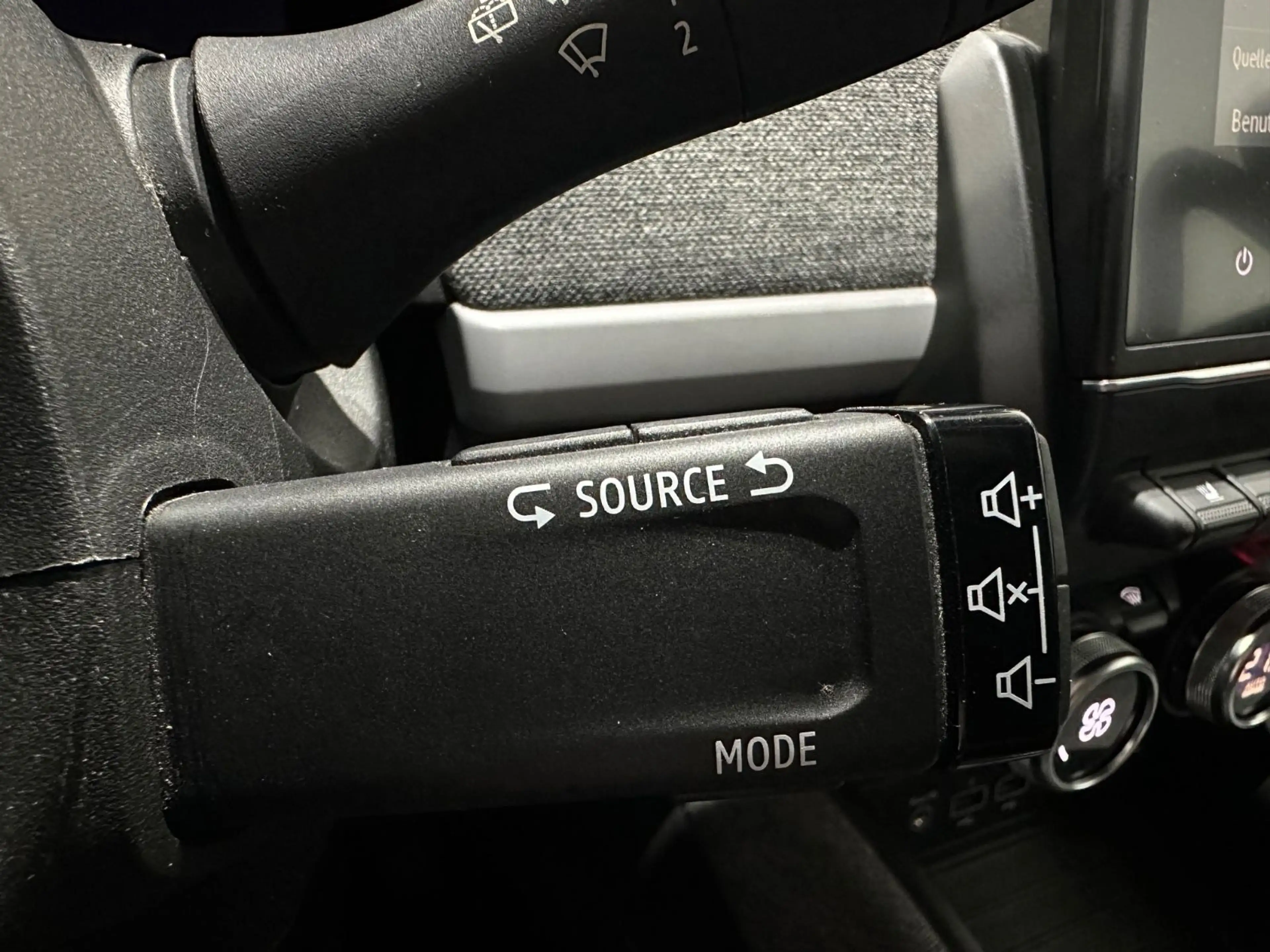 Renault ZOE Zoe Z.E.50 Life/Miet-Batterie/App.CarPl/Met. — photo 3
