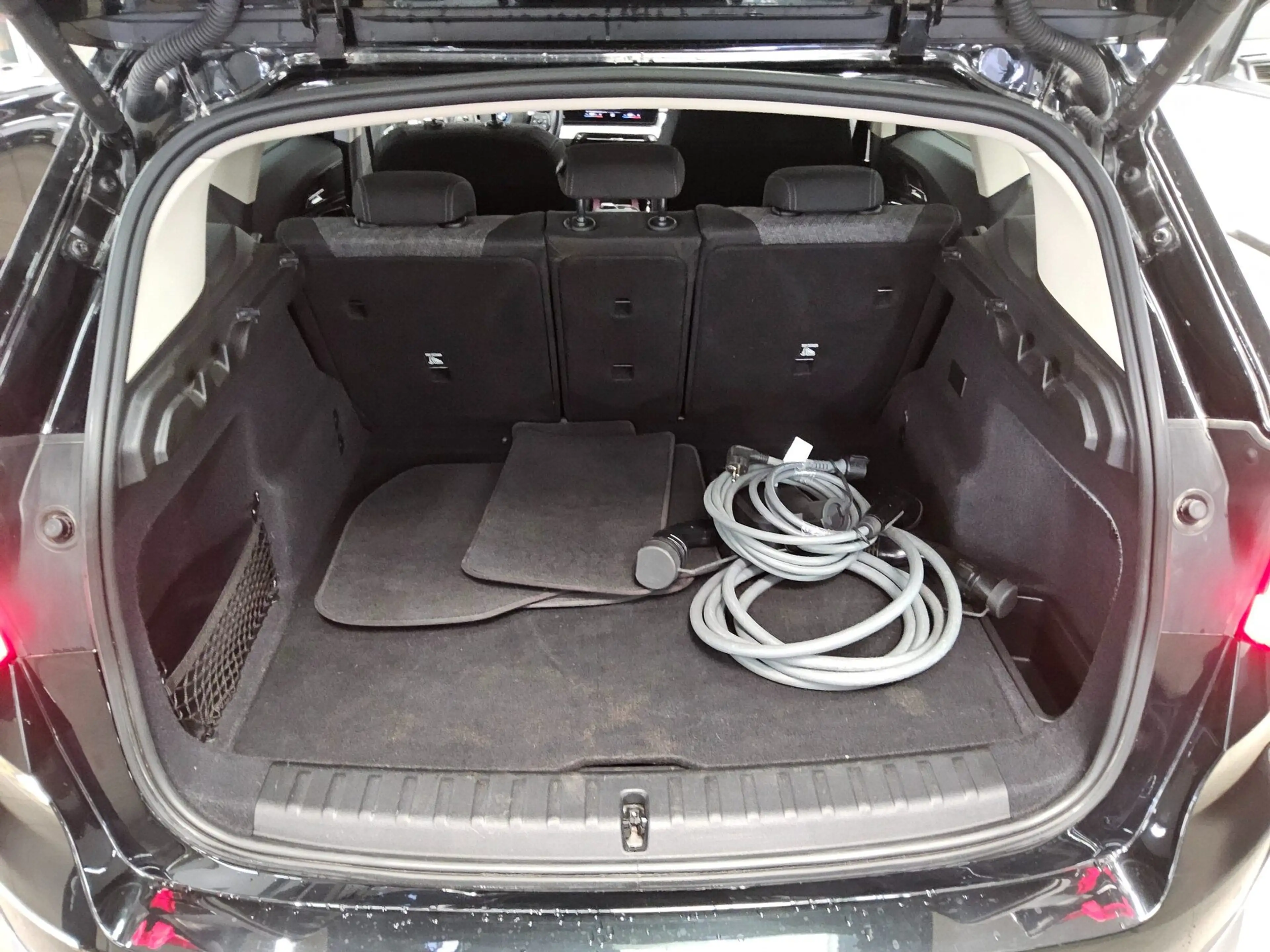 BMW iX IX1 NAVI KLIMAAUT LED RADIO MFL SHZ VC PDC KAMERA HIFI RFK Curved — photo 12