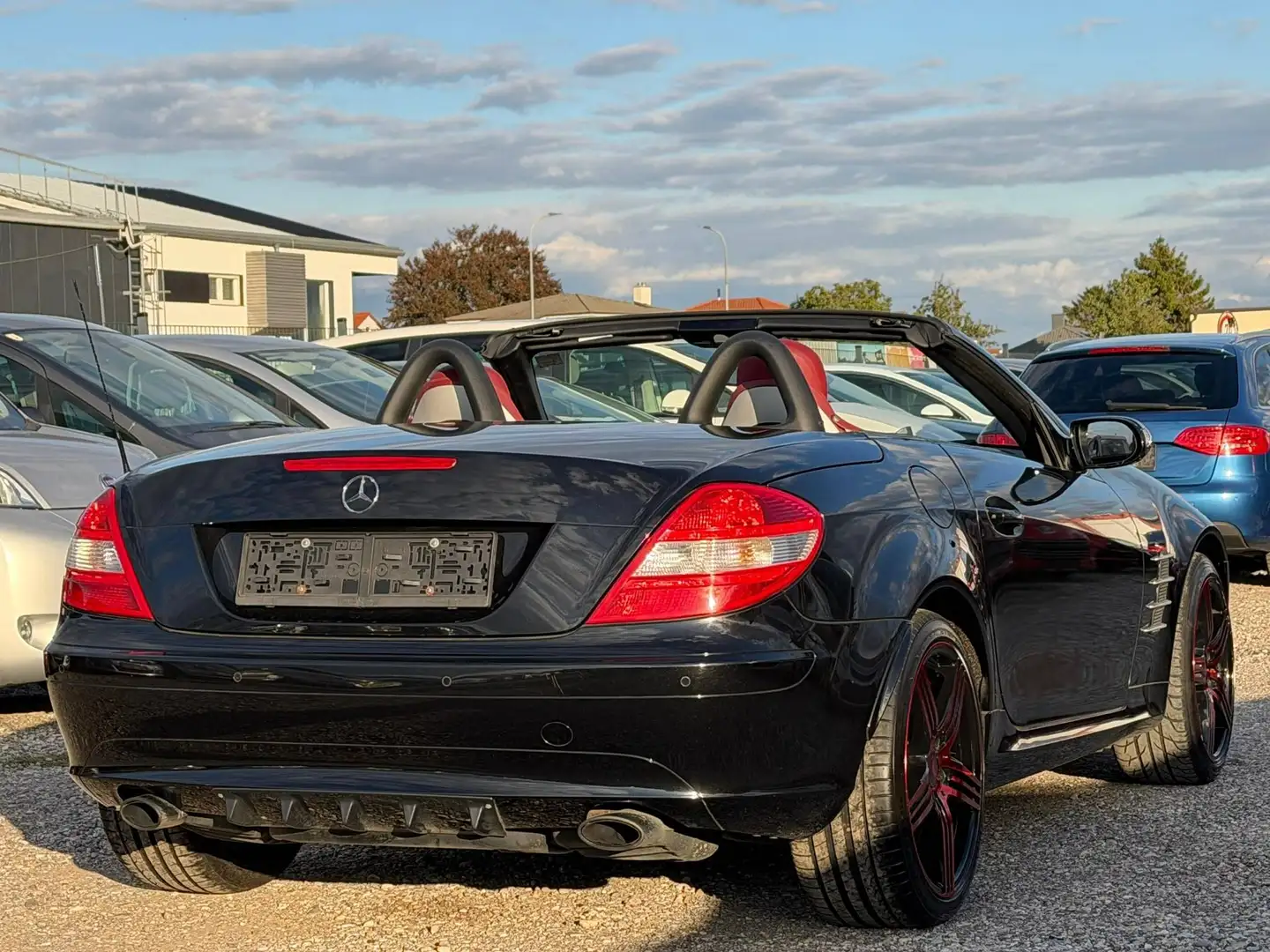 Mercedes-Benz SLK 200 Schwarz - 2