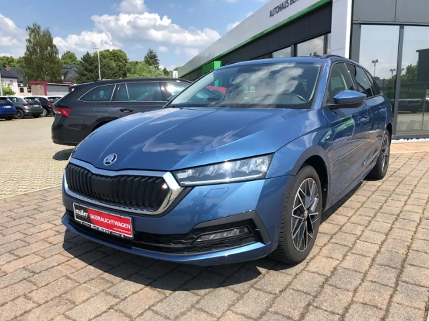 Skoda Octavia Combi Clever Navi DAB SmartLink Panodach Bleu - 2