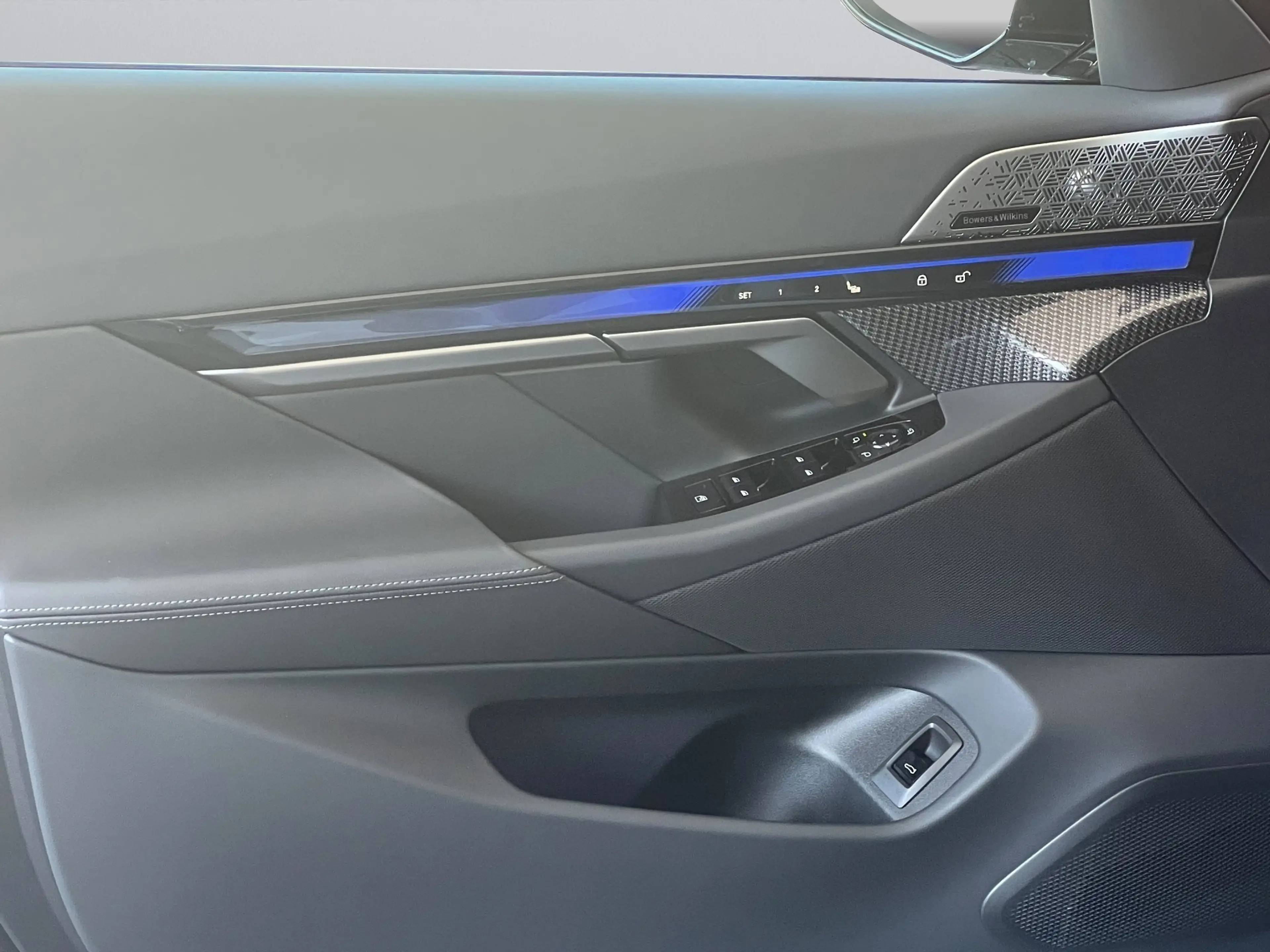 BMW M5 Touring M-DriversP. ACC 360° Pano Sitzbelüft — photo 14