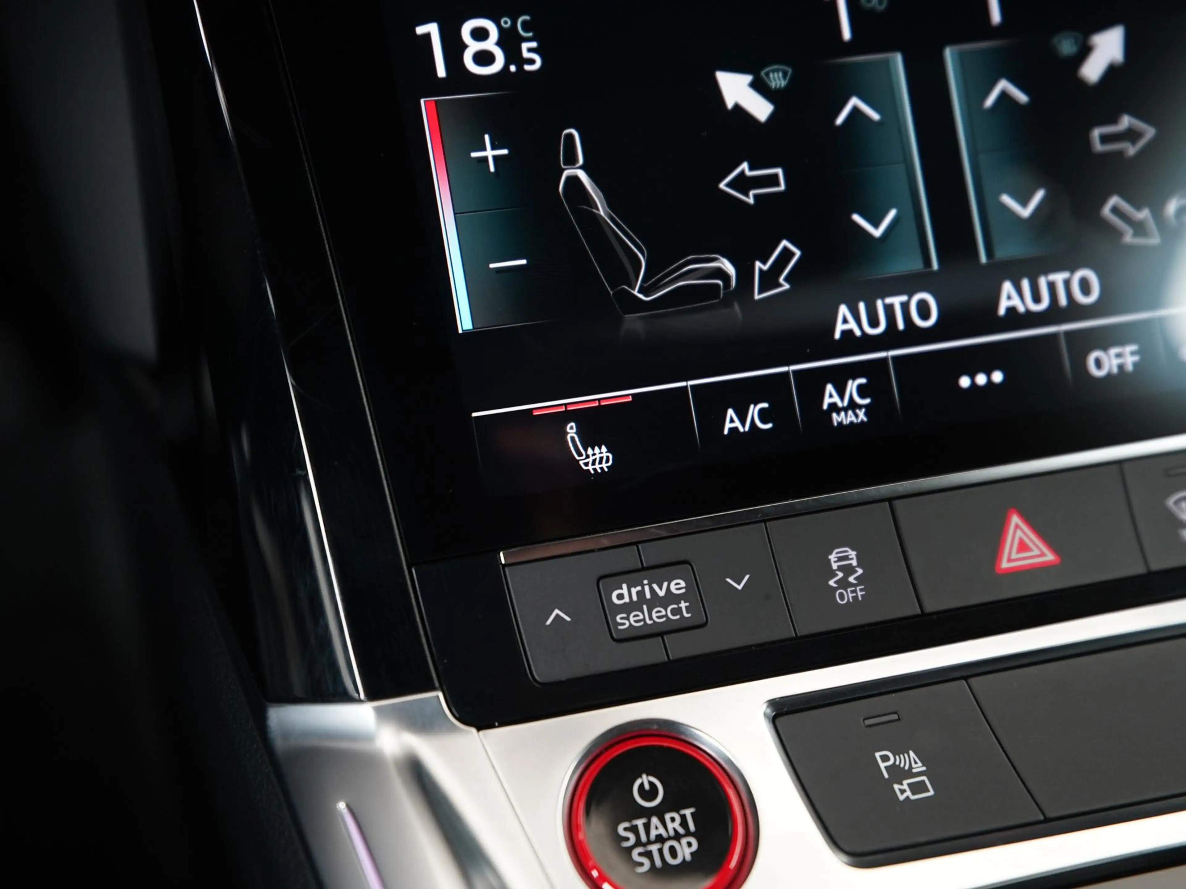 Audi e-tron Sportback S quattro 95 kWh S-Line | SOH 94% | Pano — photo 12