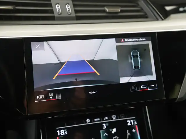 Audi E-Tron view 16