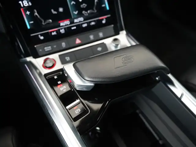 Audi E-Tron view 14