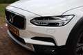 Volvo V90 Cross Country 2.0 D4 Pro Aut. | Historie | Adaptief | Full Led | Белый - thumbnail 4