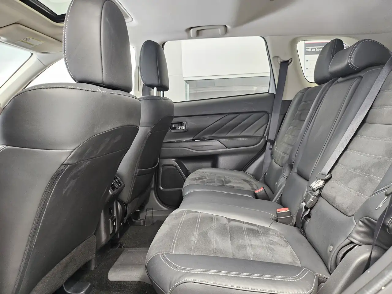 Mitsubishi Outlander снимка Mitsubishi Outlander