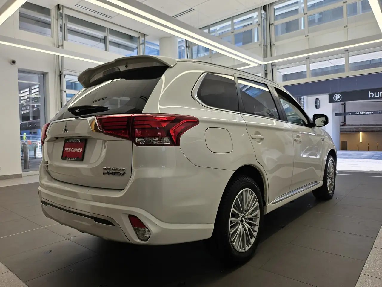 Mitsubishi Outlander снимка Mitsubishi Outlander