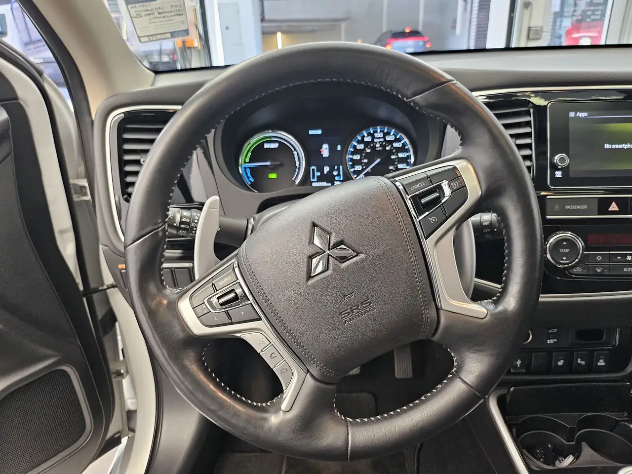 Mitsubishi Outlander снимка Mitsubishi Outlander