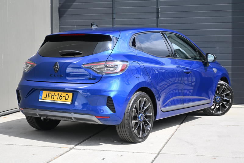 Renault Clio E-Tech Full Hybrid 145 esprit Alpine | STUUR/STOEL — photo 3