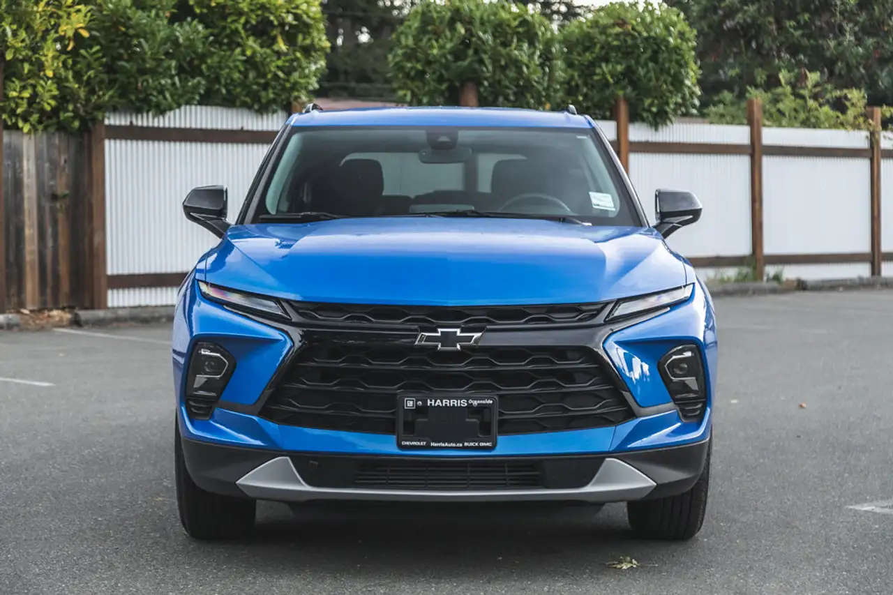 Chevrolet Blazer снимка Chevrolet Blazer