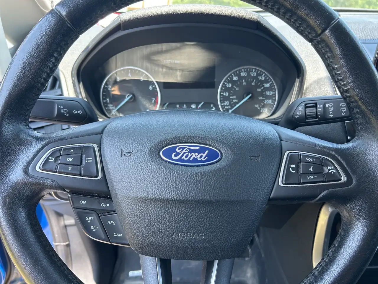 Ford EcoSport снимка Ford EcoSport
