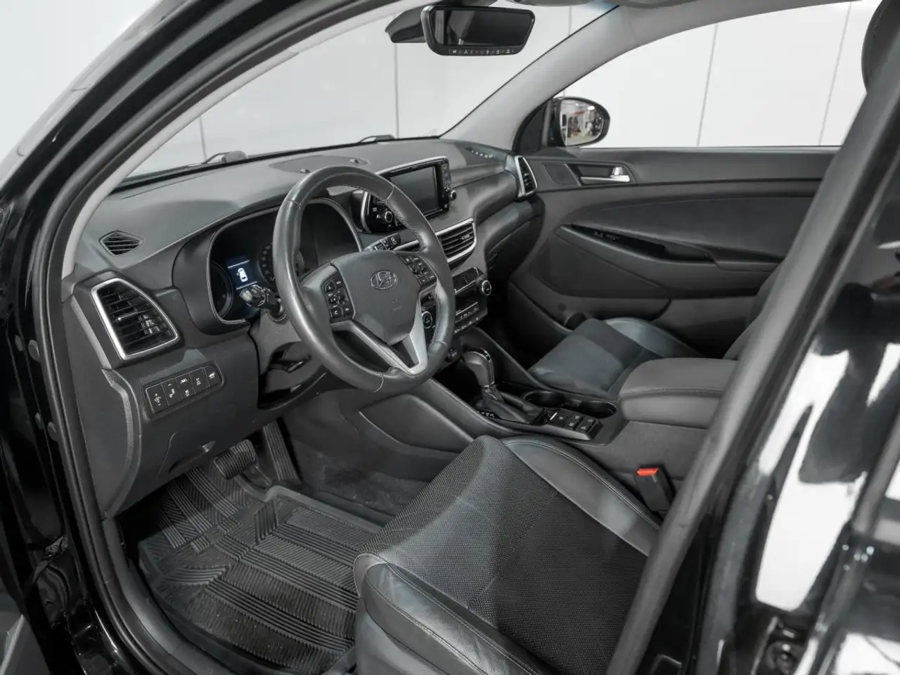 Hyundai TUCSON снимка Hyundai TUCSON