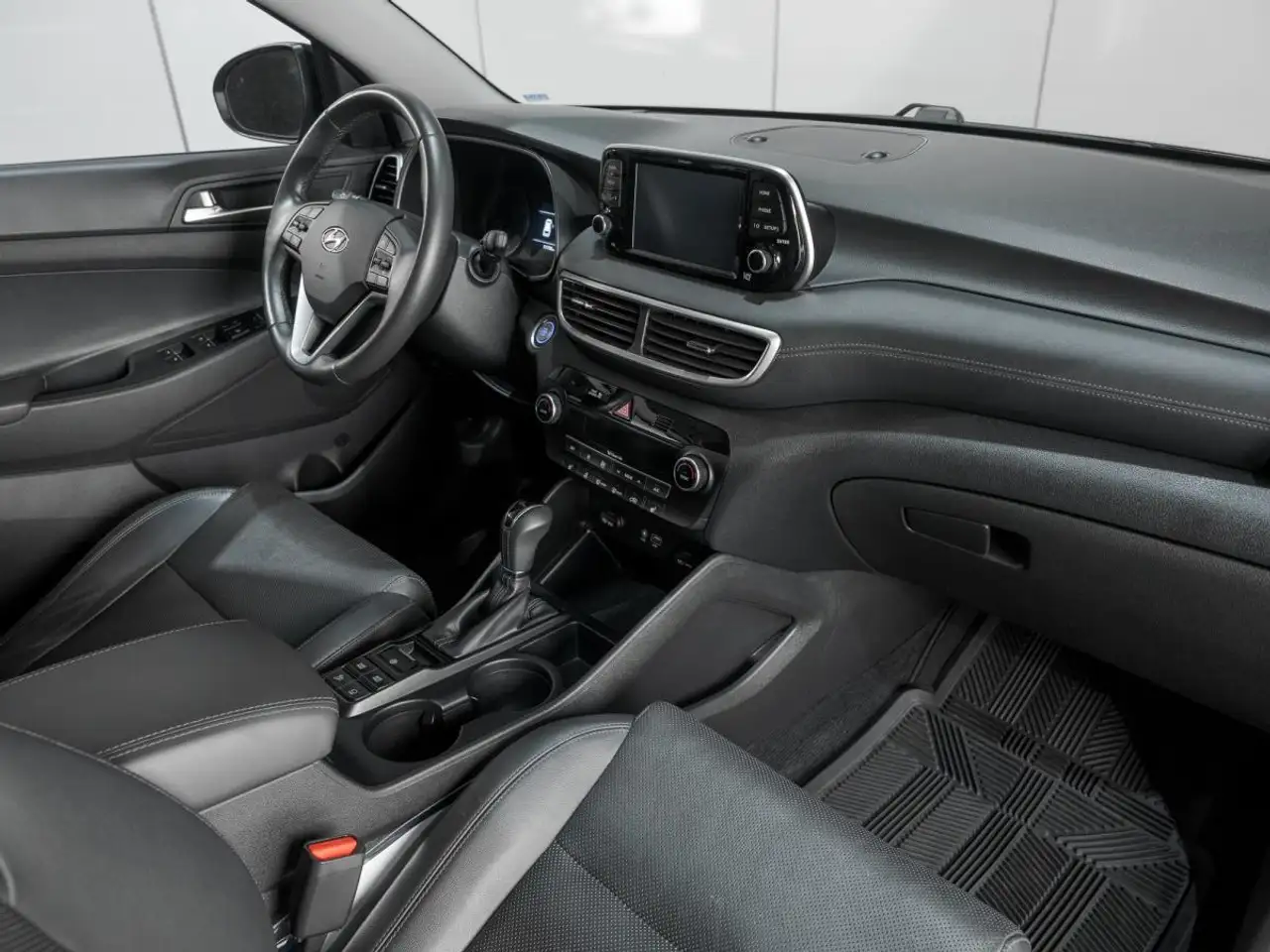 Hyundai TUCSON снимка Hyundai TUCSON