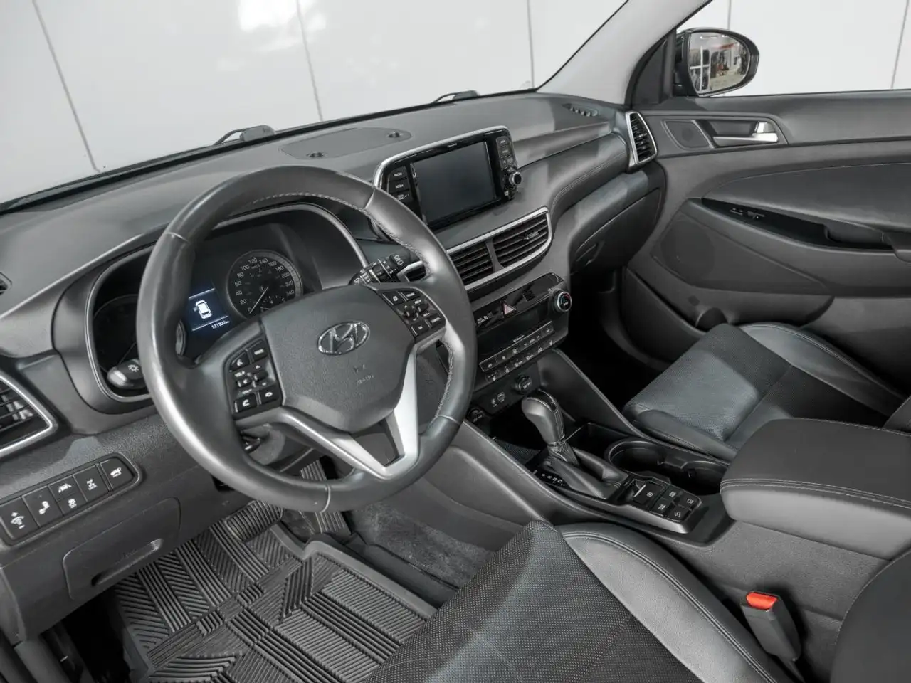 Hyundai TUCSON снимка Hyundai TUCSON