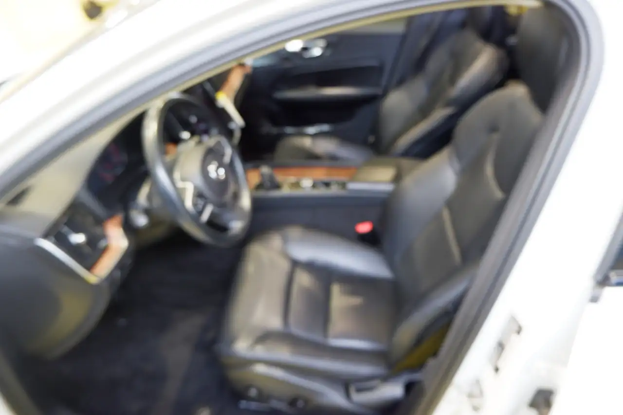 Volvo S60 снимка Volvo S60