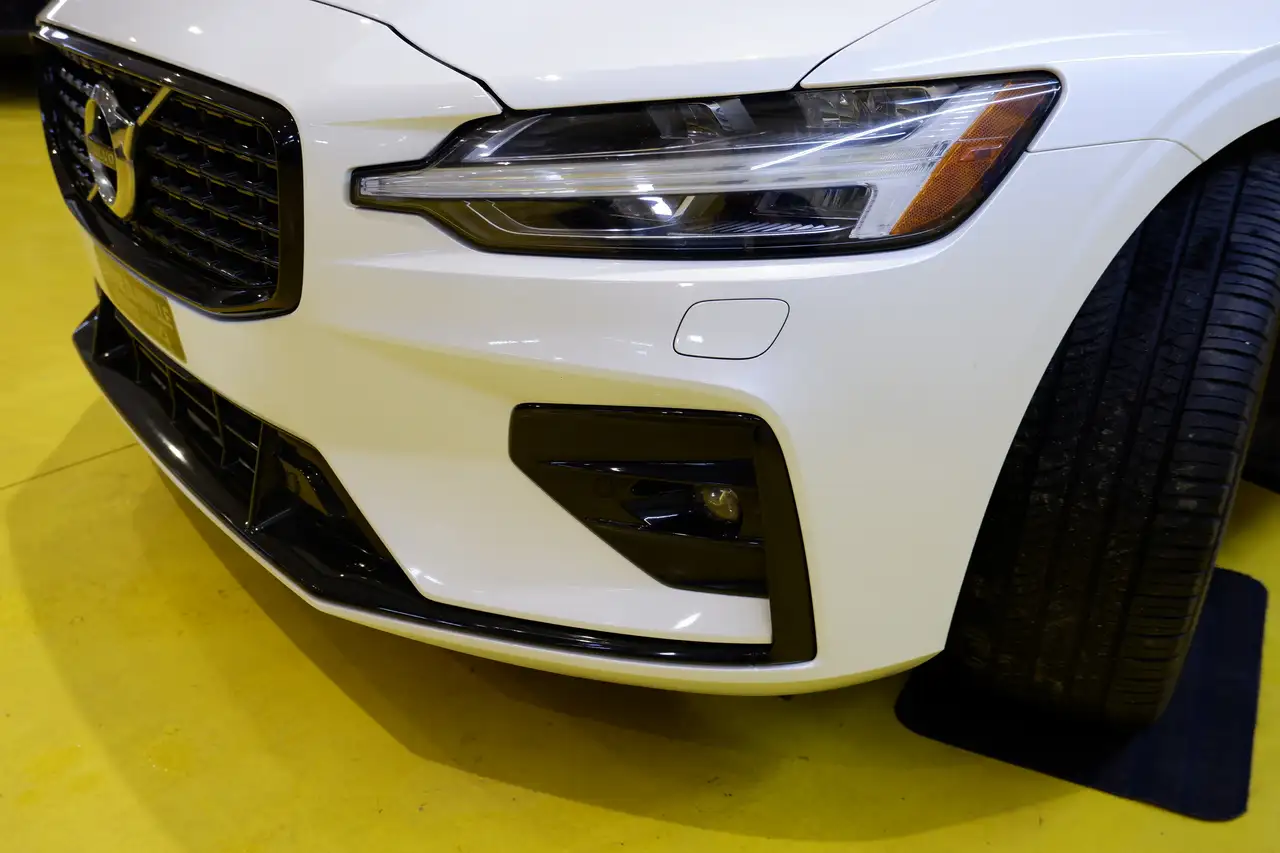 Volvo S60 снимка Volvo S60