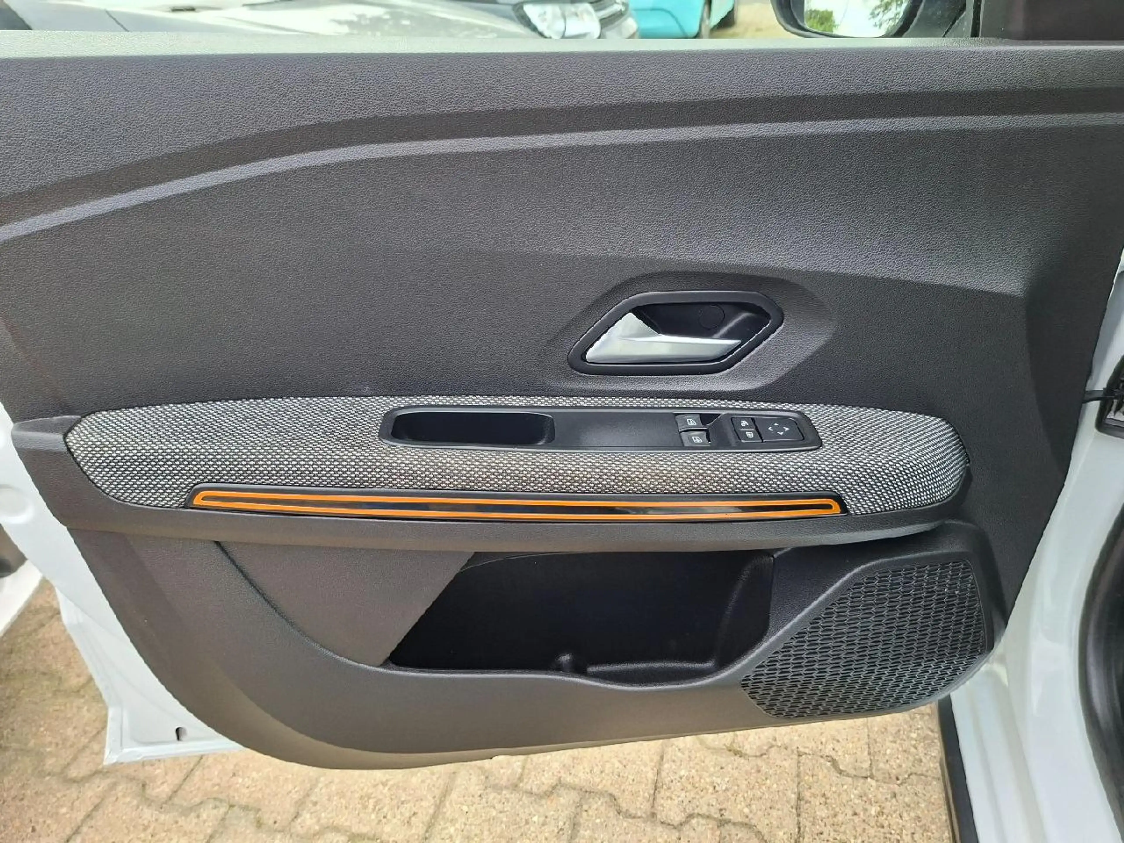 Dacia Sandero Stepway Comfort*1.Hd*AppleCar*DAB*LED*Navi*Klima — photo 7