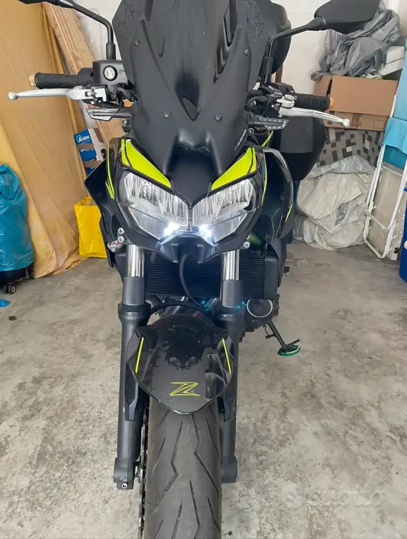 Kawasaki Z 650 Candy lime - 1