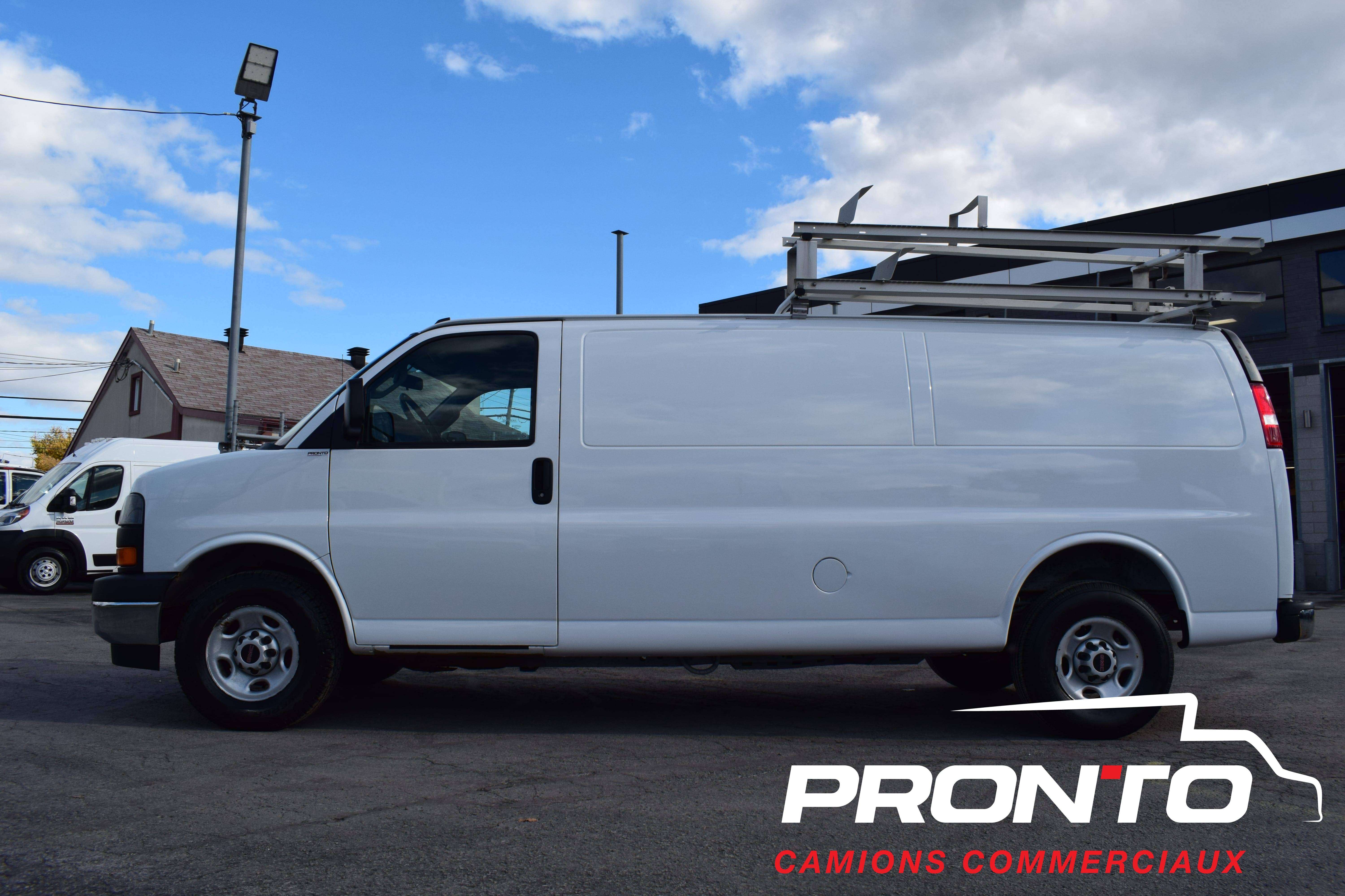 2019 GMC Savana 2500 Cargo Van