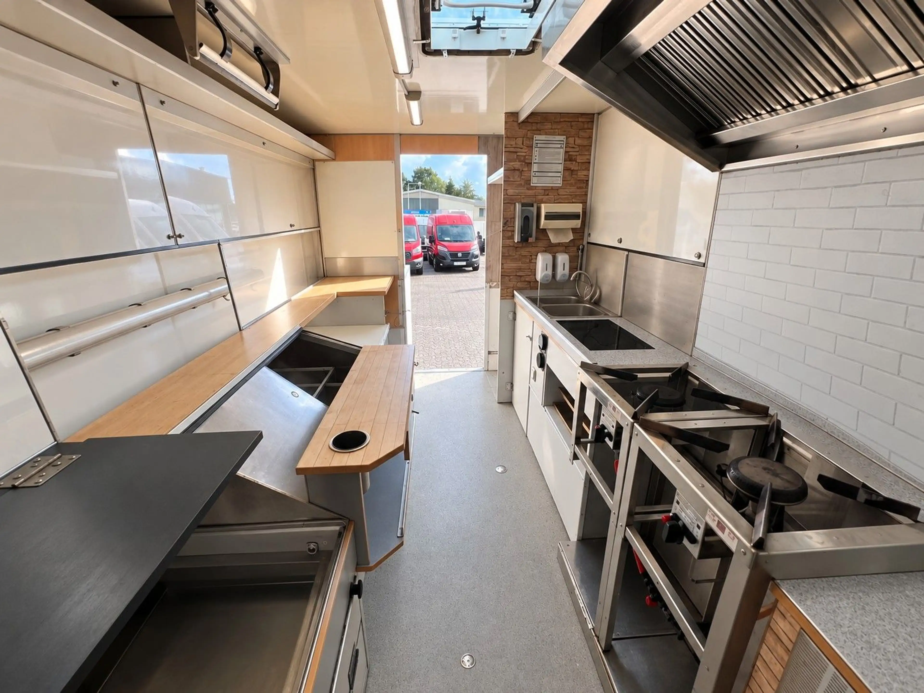 Fiat Ducato Verkaufswagen*Food Truck*Imbiss-Wagen* — photo 3