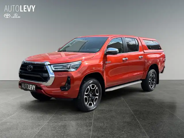 Toyota Hilux view 2