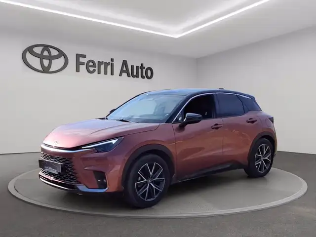 Lexus LBX 1.5 hybrid cool 2wd