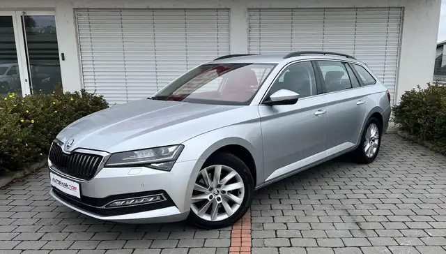 Skoda Superb Combi 2,0 TDI Style DSG