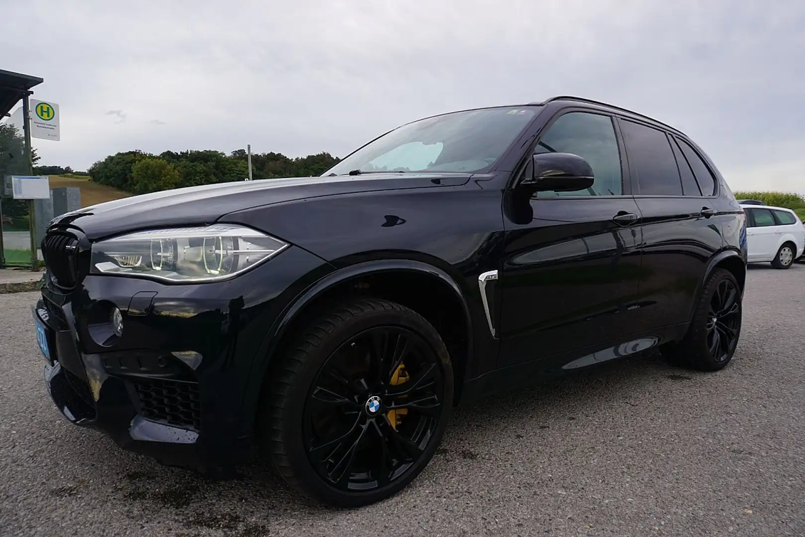 BMW X5 M M50d Österreich-Paket Aut. Schwarz - 2