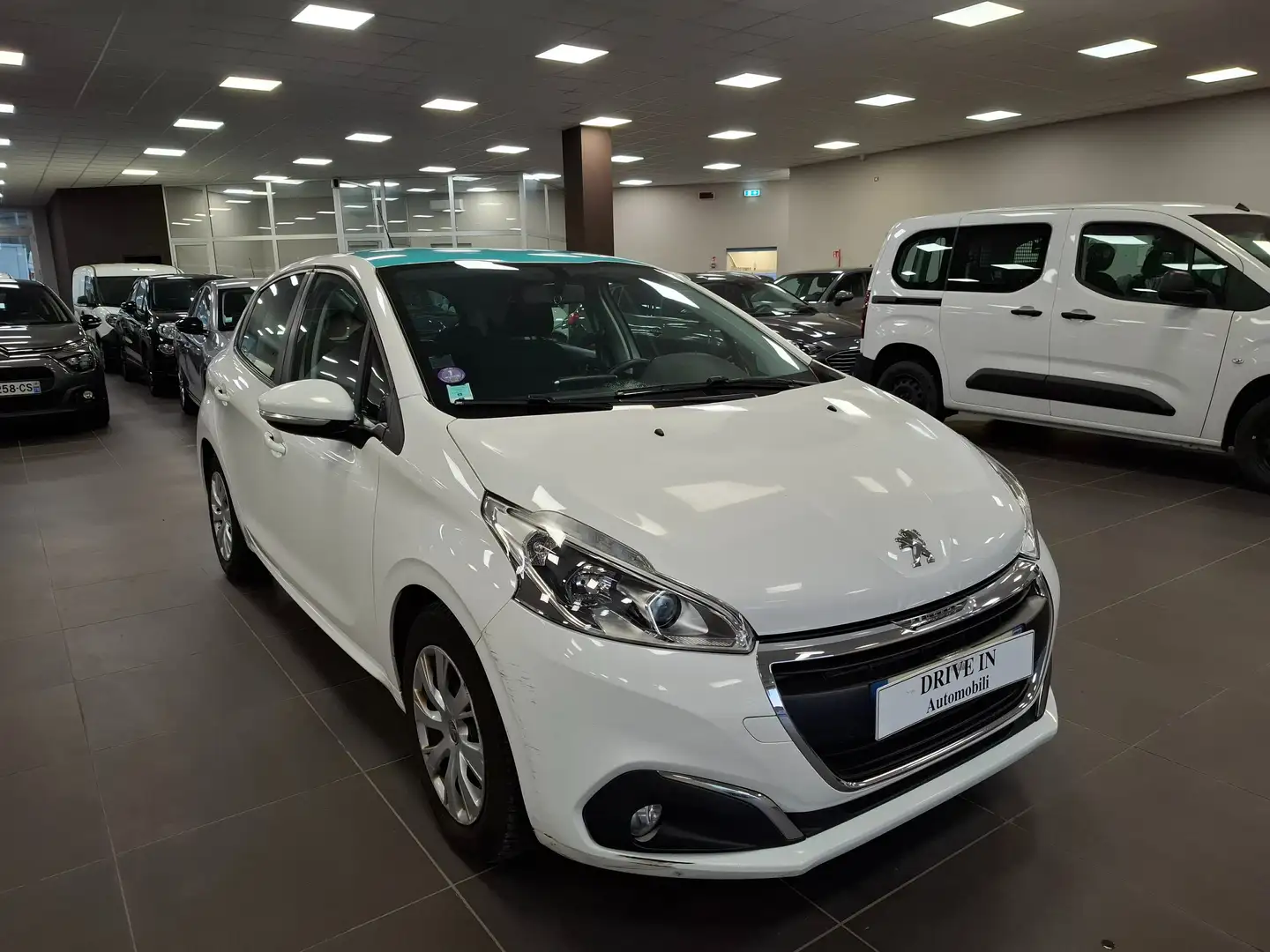 Peugeot 208 5p 1.2 puretech Active 82cv Bianco - 1