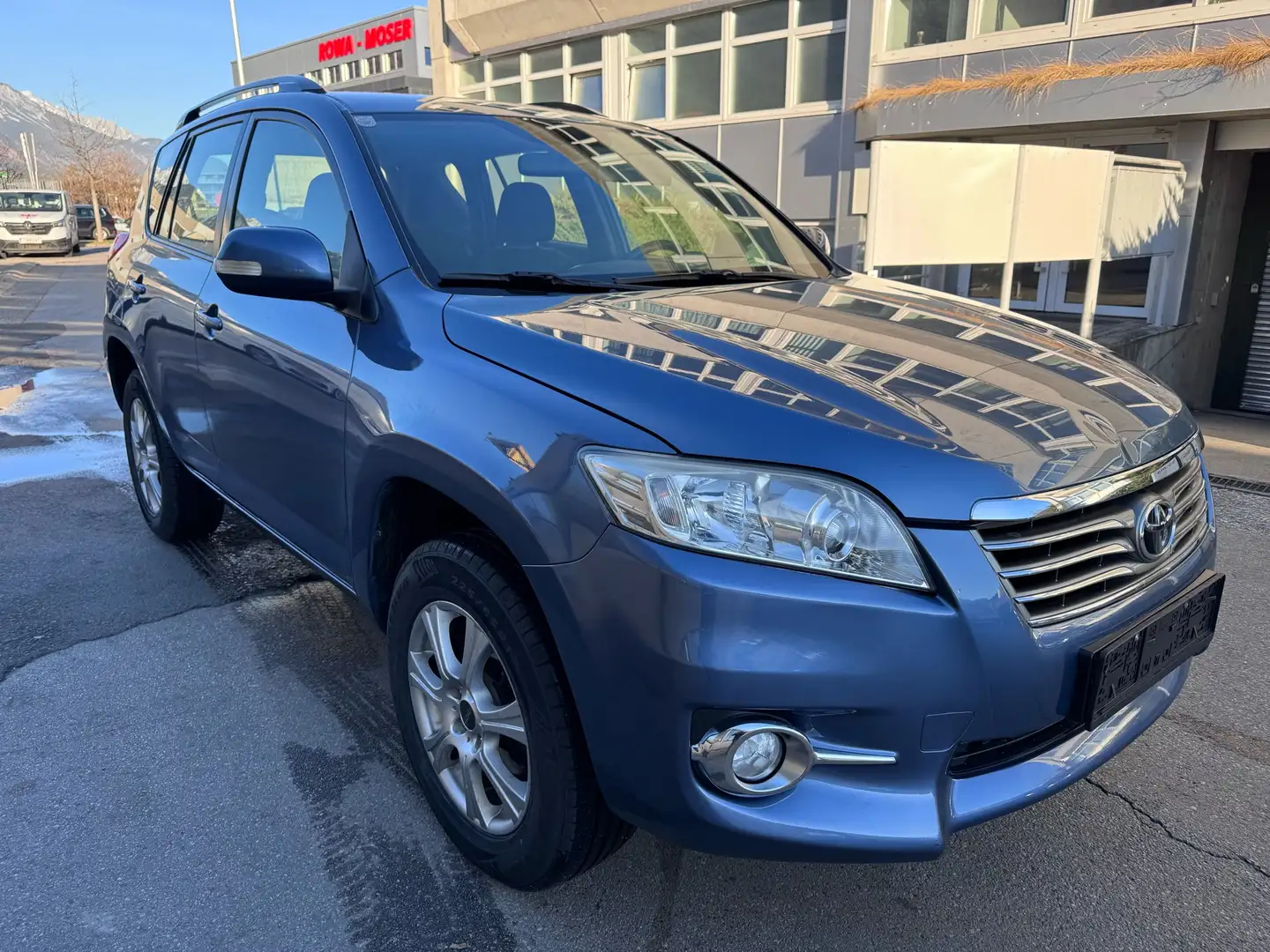 Toyota RAV 4 RAV4 2,2 D-4D 150 DPF 4WD Elegance - 2