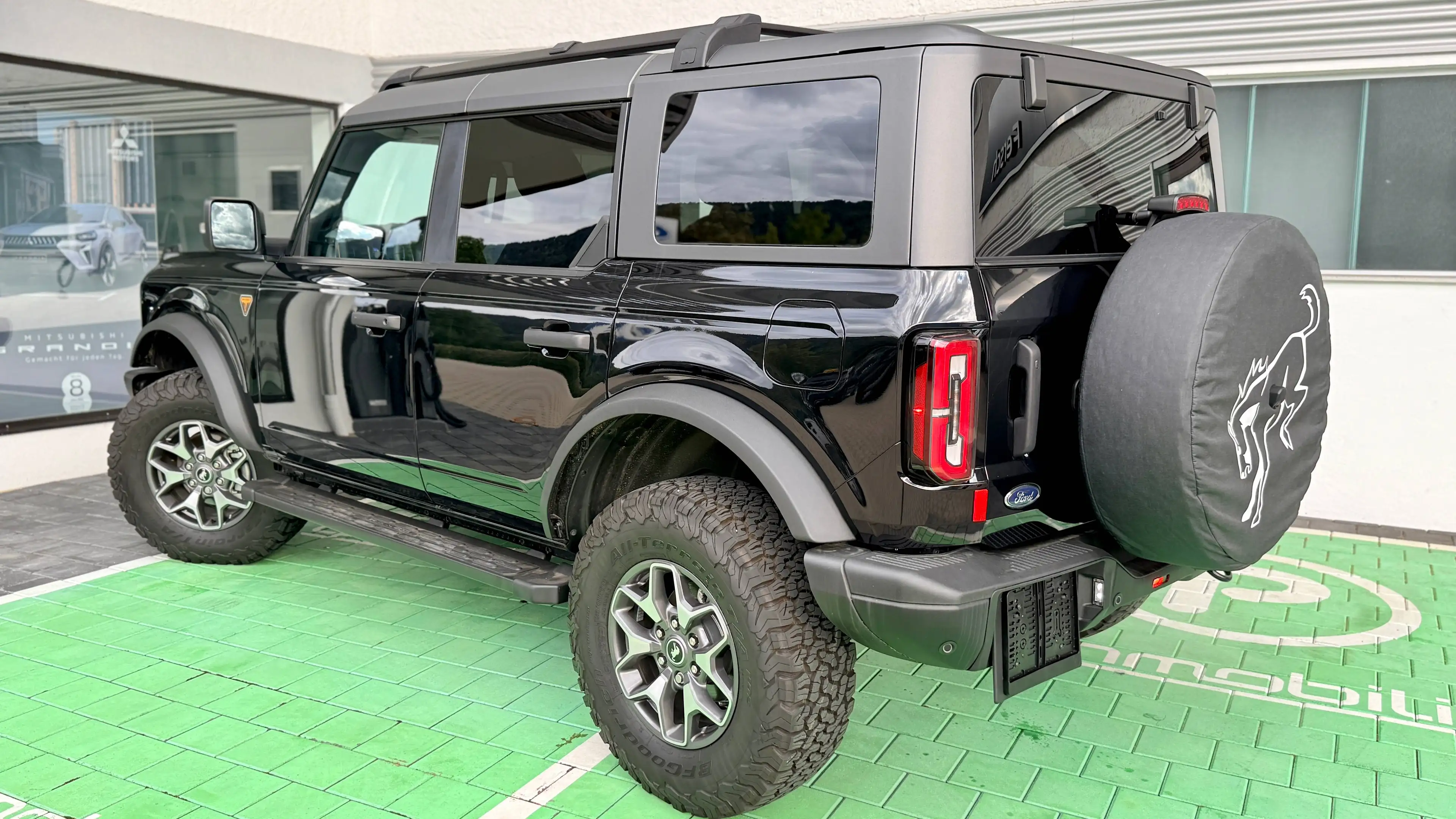 Ford Bronco Bronco 2.7 EcoBoost V6 Badlands — photo 2