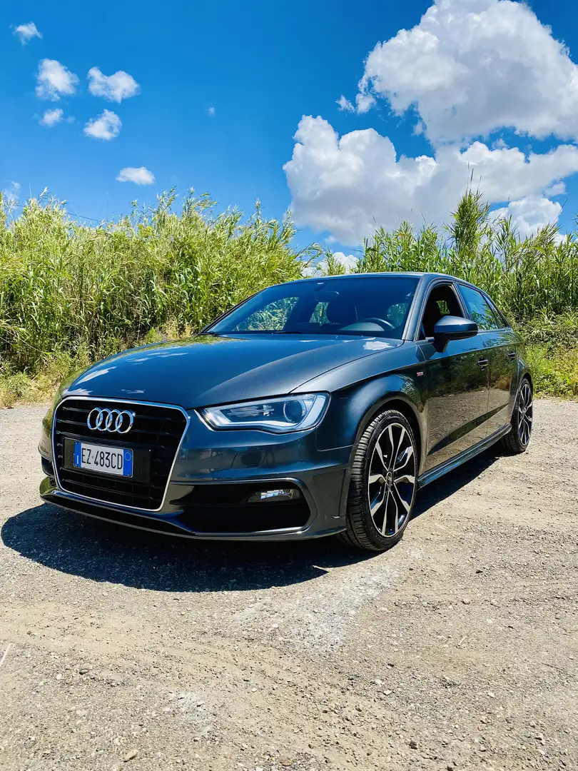Audi A3 Sportback 1.6 tdi ultra Attraction - 1
