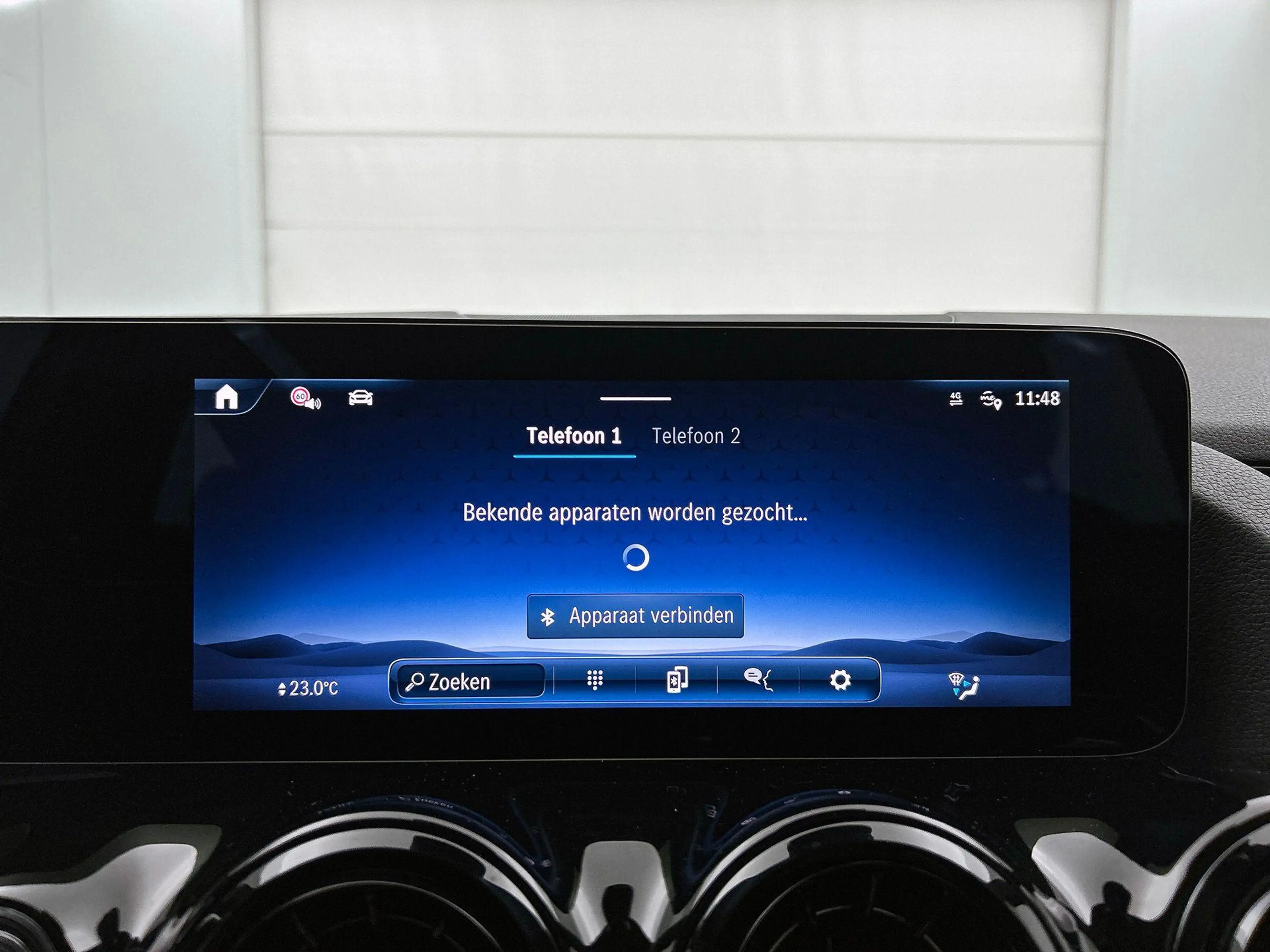 Mercedes-Benz GLA 180 Essential Line | Verwarmde Zetels | Navigatie | Ac — photo 15