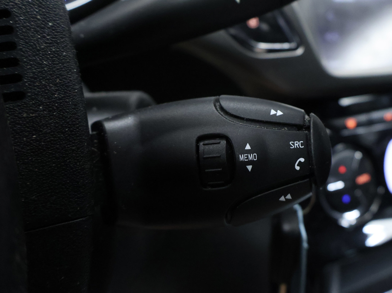 DS Automobiles DS 3 1.2 PureTech So Chic Sport (APPLE CARPLAY,NAVI,CAM — photo 11