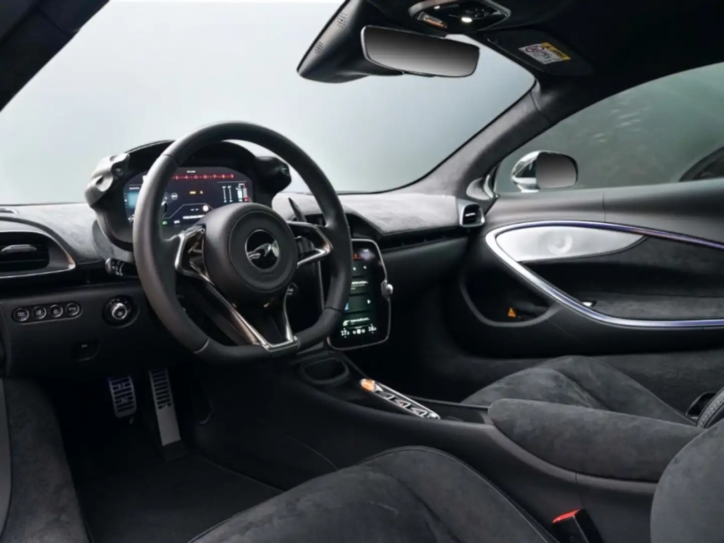 McLaren Artura Plateado - 2