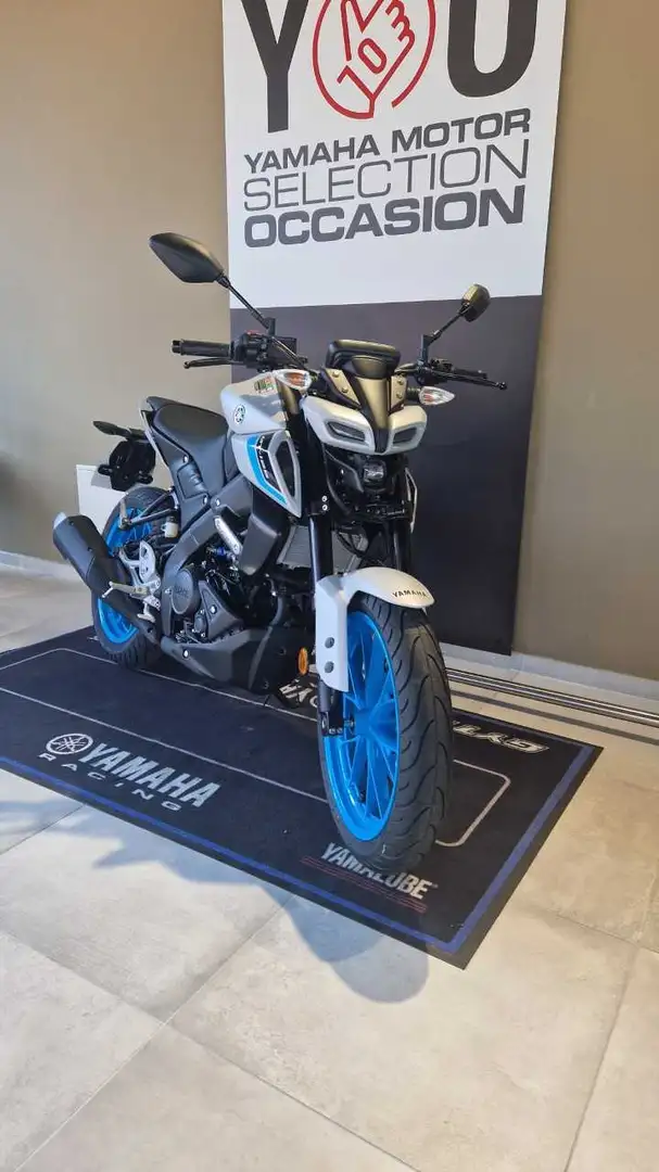 Yamaha MT-125 Gris - 2