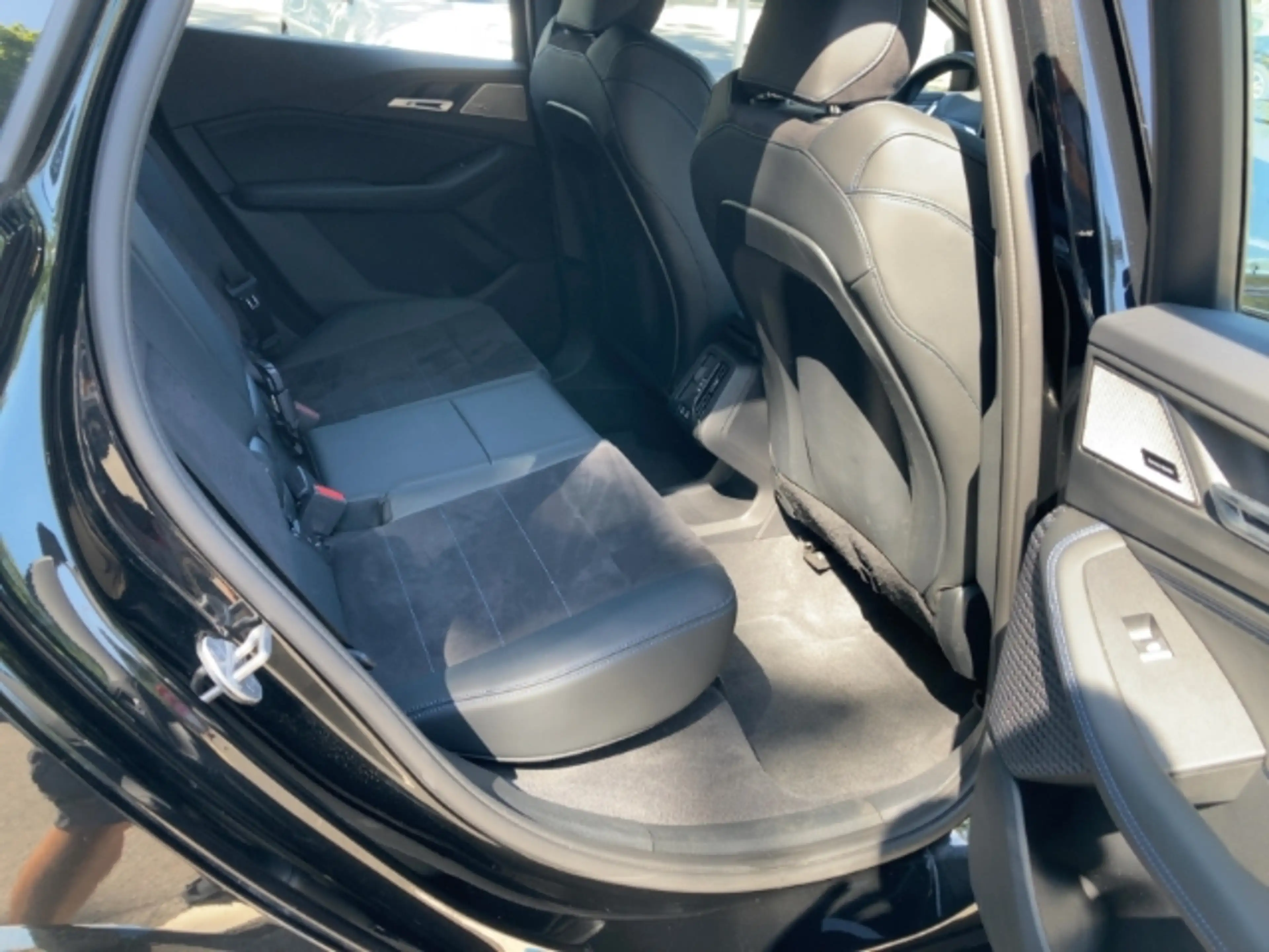 BMW 223 Active Tourer i xDrive Sportpaket HUD AD AHK-el. k — photo 7