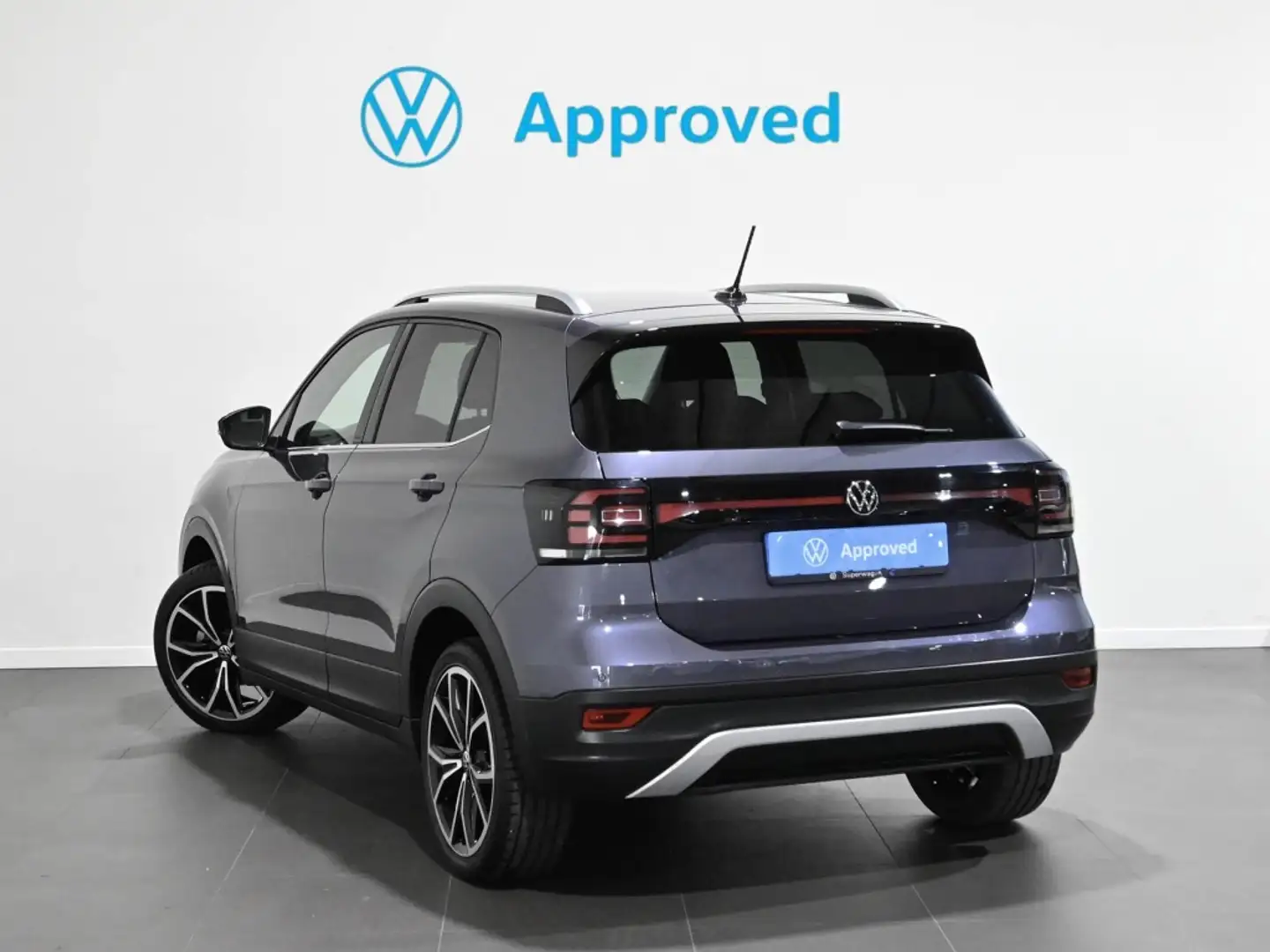 Volkswagen T-Cross 1.5 TSI Sport DSG7 110kW Gris - 2
