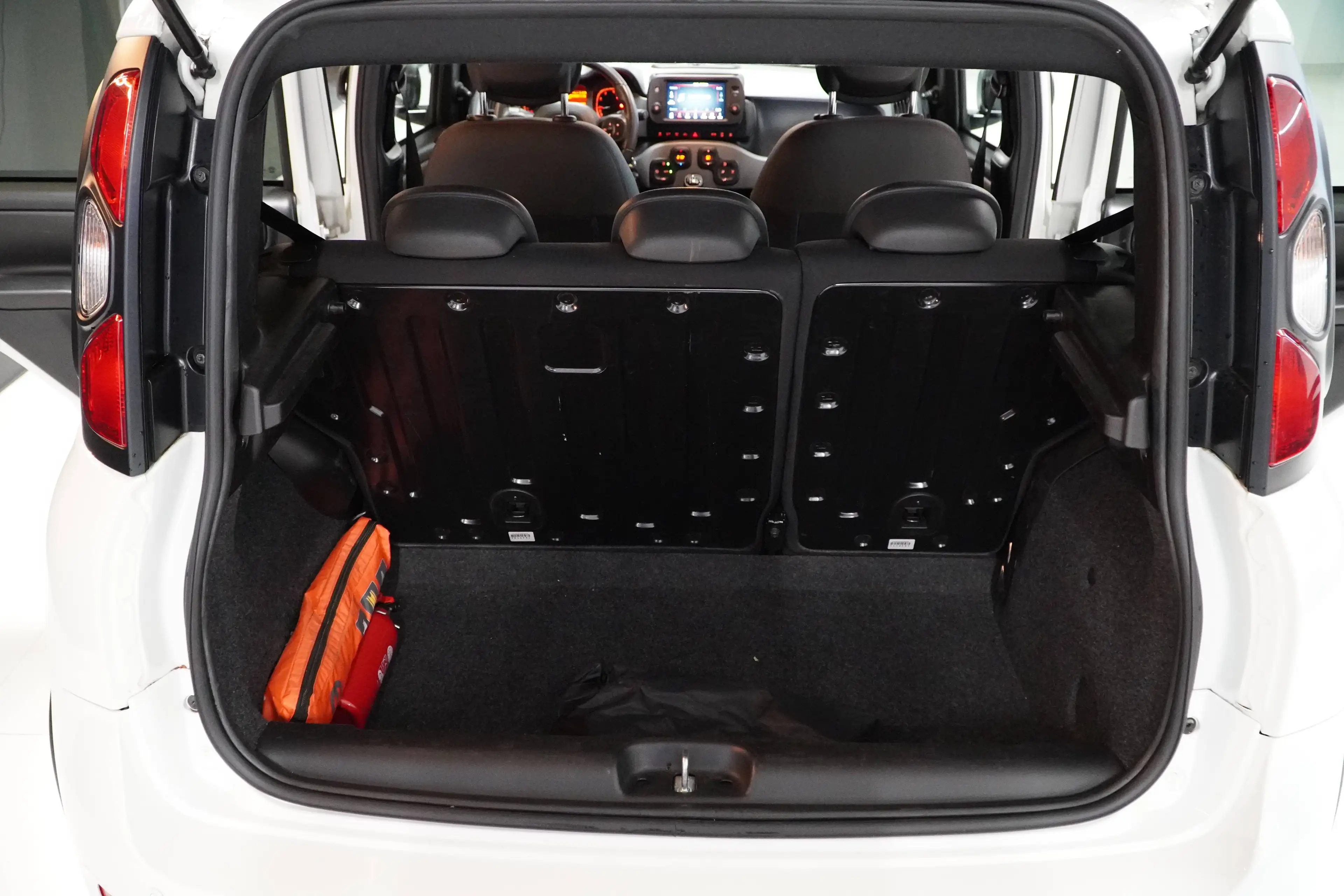 Fiat Panda Panda 1.0i MHEV Sport — photo 13