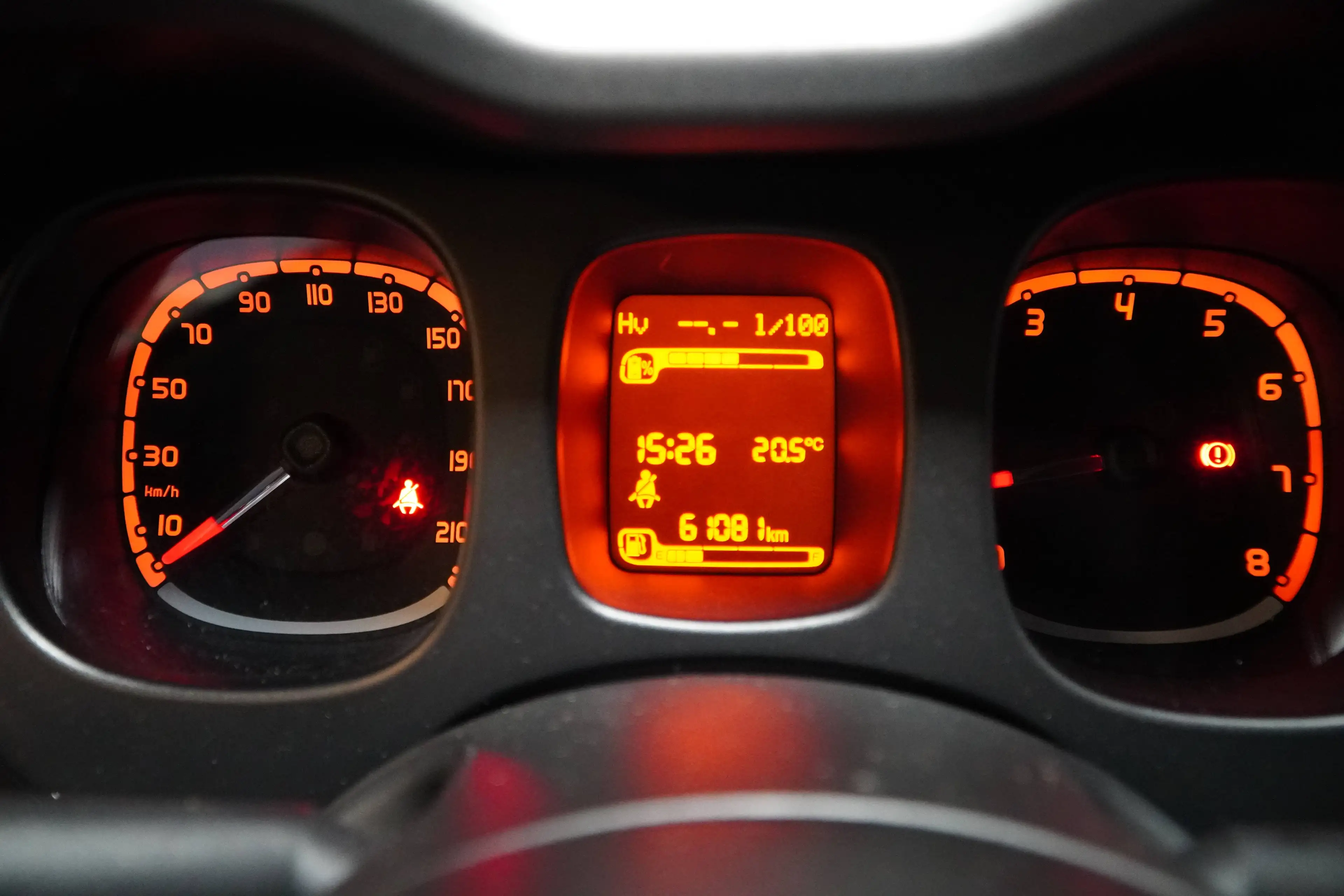Fiat Panda Panda 1.0i MHEV Sport — photo 8