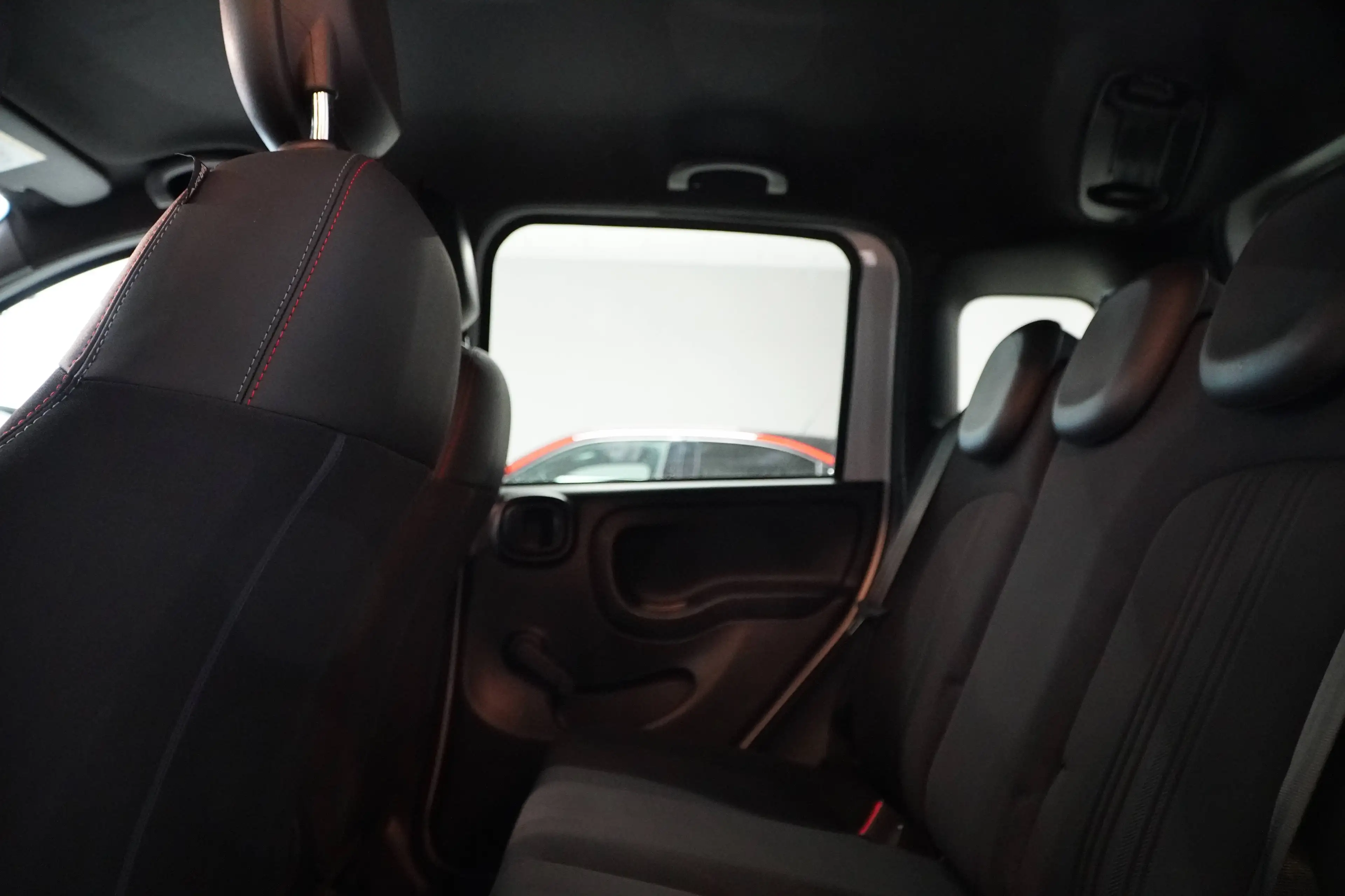 Fiat Panda Panda 1.0i MHEV Sport — photo 7