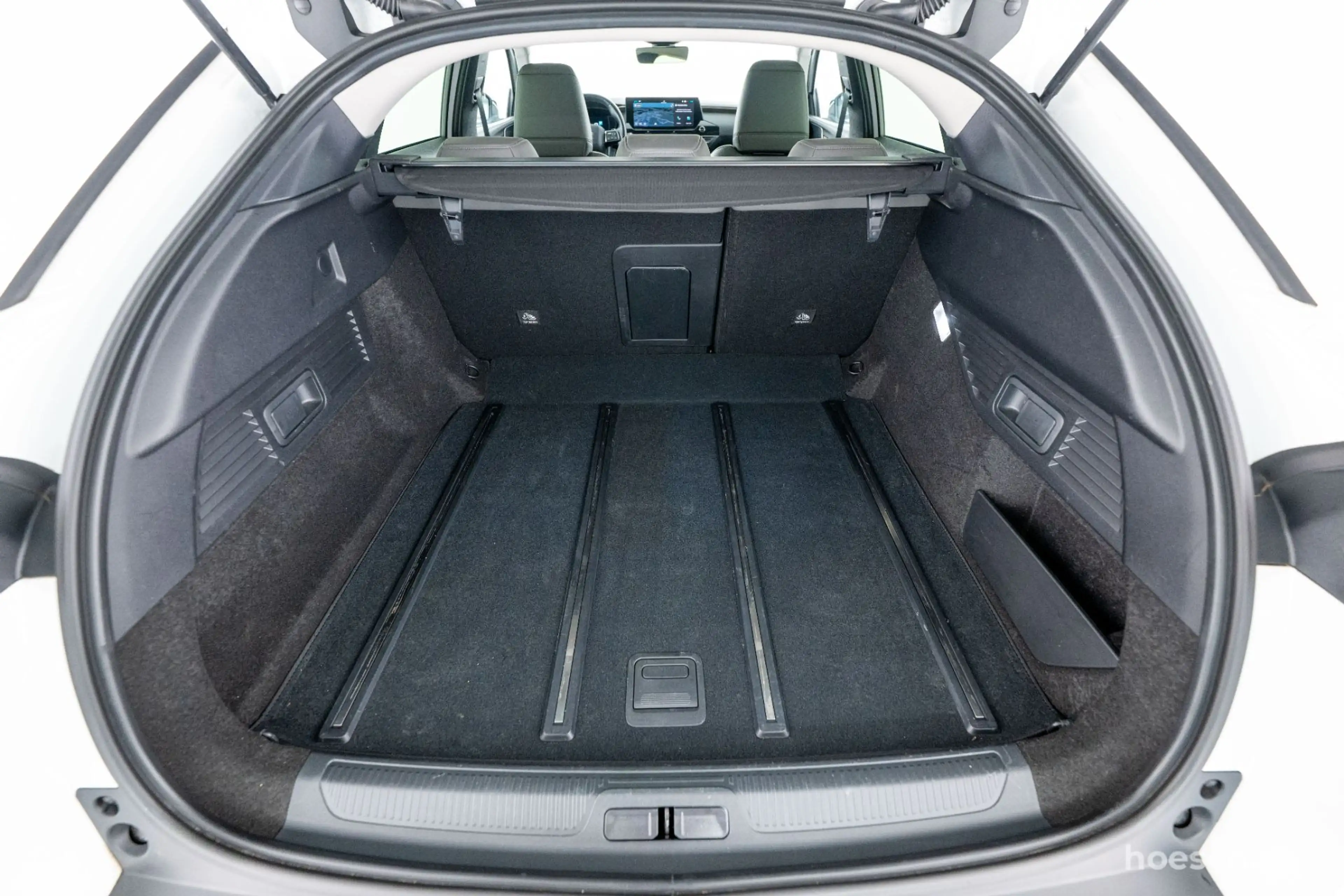 Citroen C5 X PureTech 130 PLUS 19" HEAD-UP LEDER ERSTBESITZ -5 — photo 9