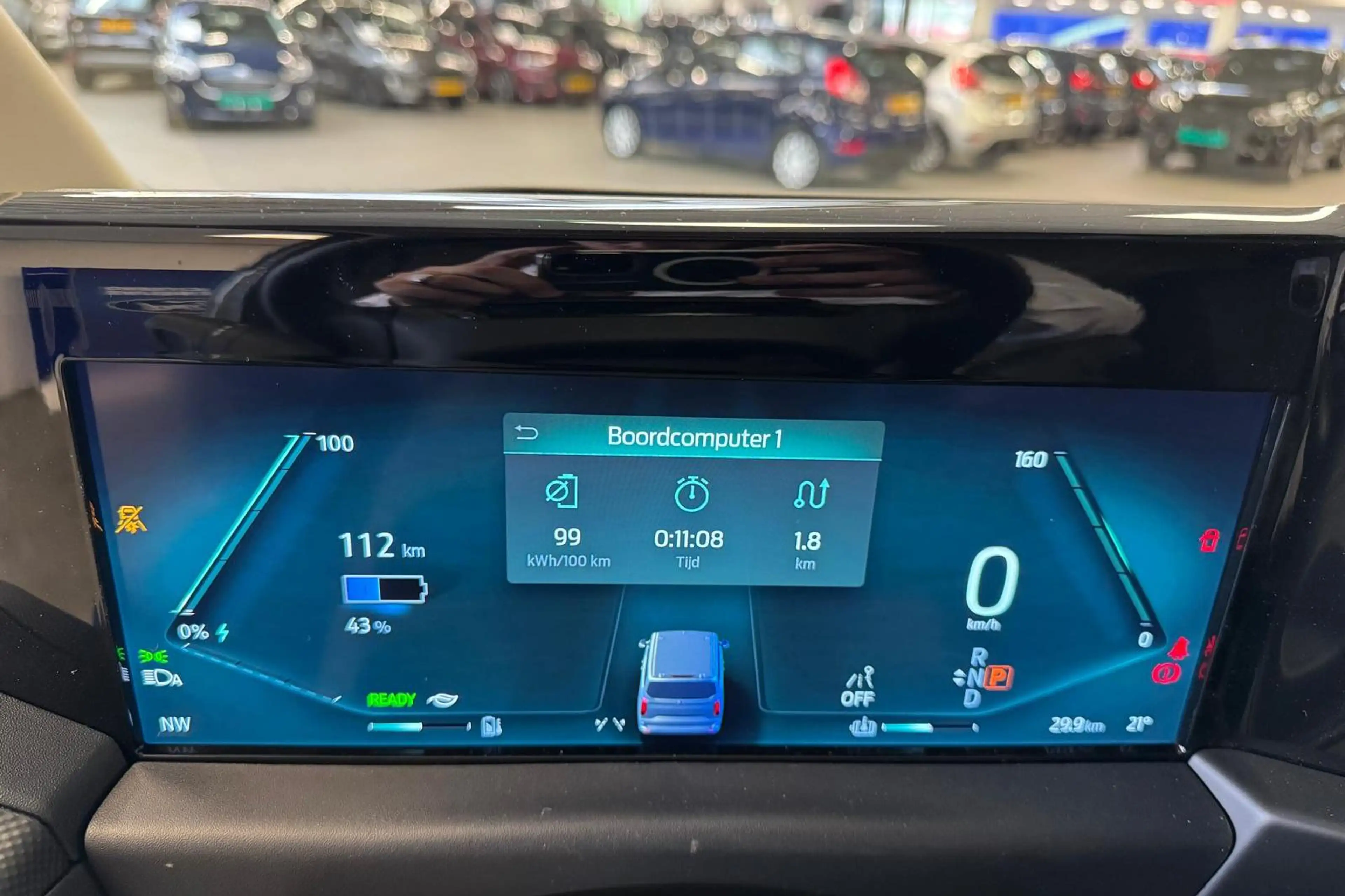 Ford E-Transit Cust. 340 L2H1 Limited 65 kWh — photo 14
