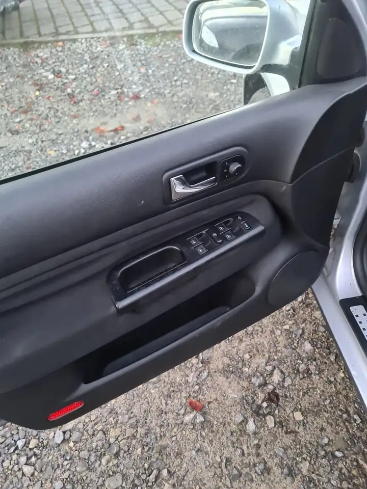 Volkswagen Golf 1,6 benzin, foto 7