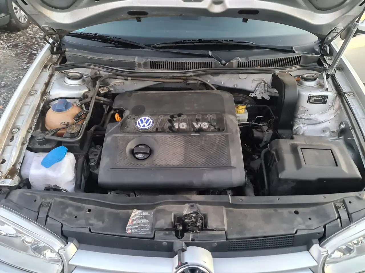 Volkswagen Golf 1,6 benzin, foto 10