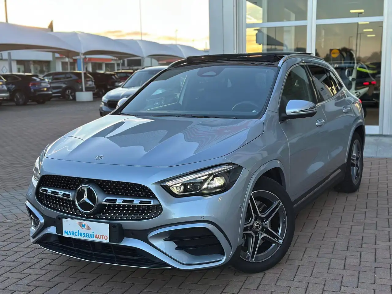 Mercedes-Benz GLA 250