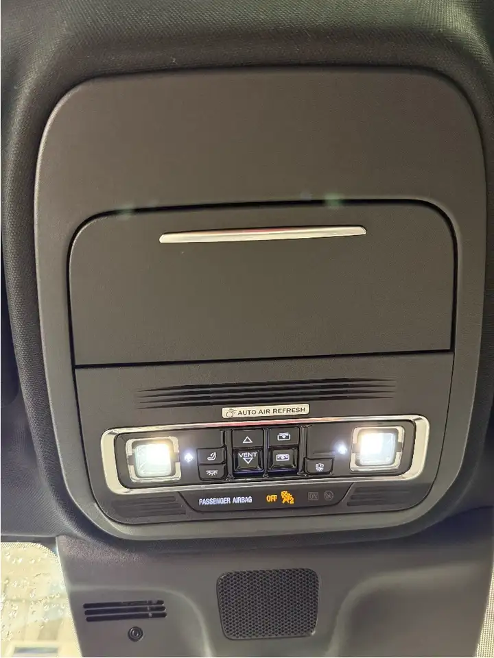 Lincoln Navigator снимка Lincoln Navigator