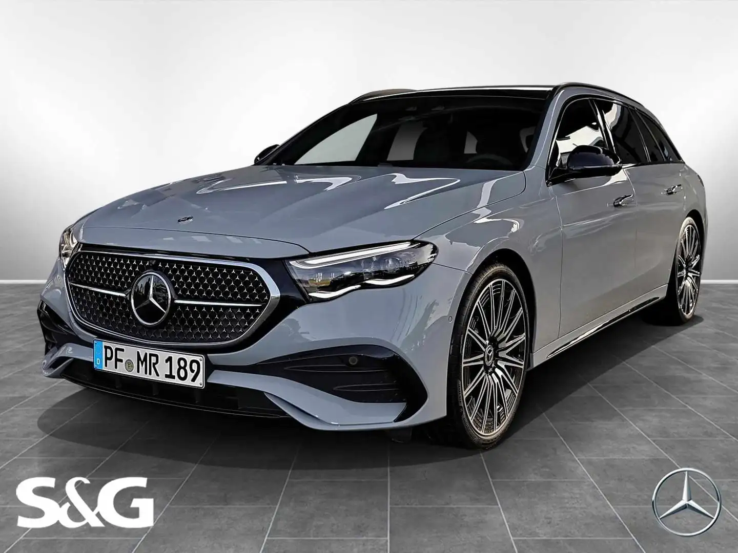 Mercedes-Benz E 220 d T AMG MBUX+360°+DIG-LED+Pano+AHK+Distron Grau - 1