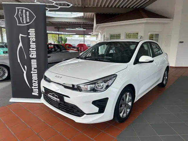 Kia Rio Vision * R.Kamara/ Lenkrad-H. / Allwetter *